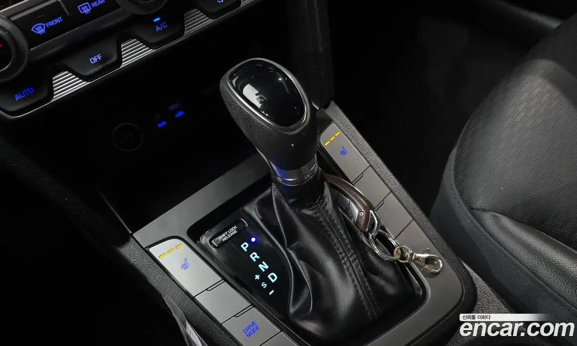 Hyundai Avante 2020 1.6 автомат (гидро), фото 12