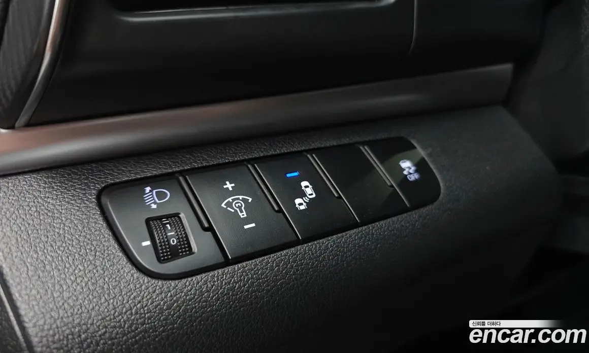 Hyundai Avante 2020 1.6 автомат (гидро), фото 24