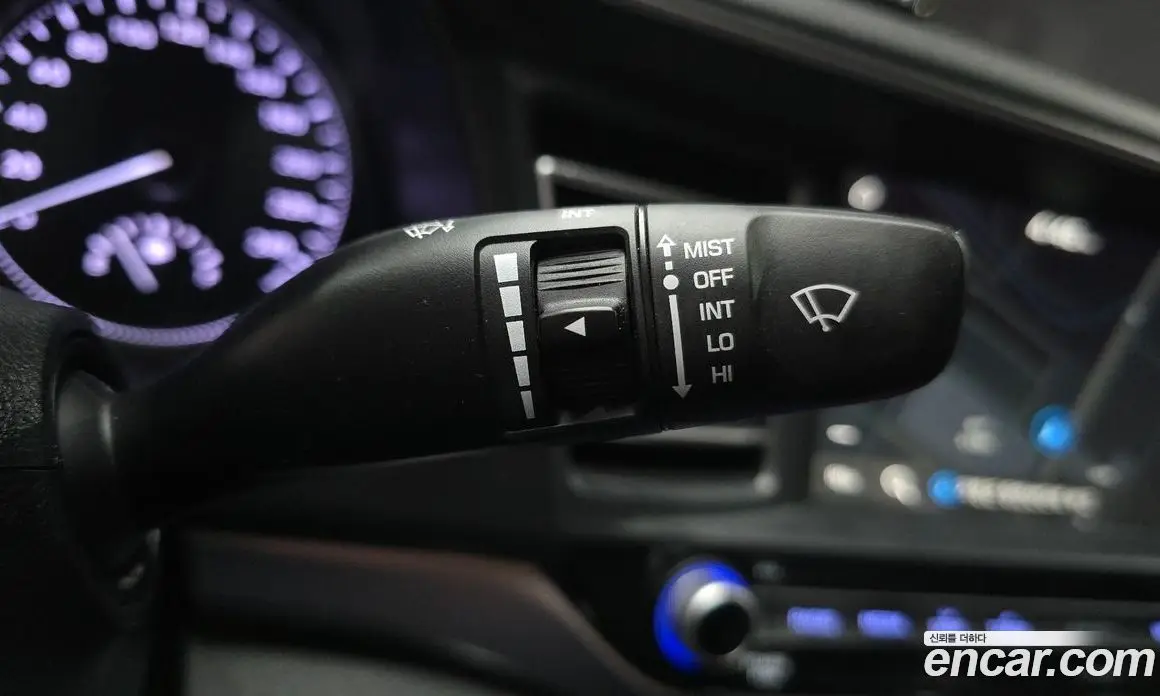 Hyundai Avante 2020 1.6 автомат (гидро), фото 28