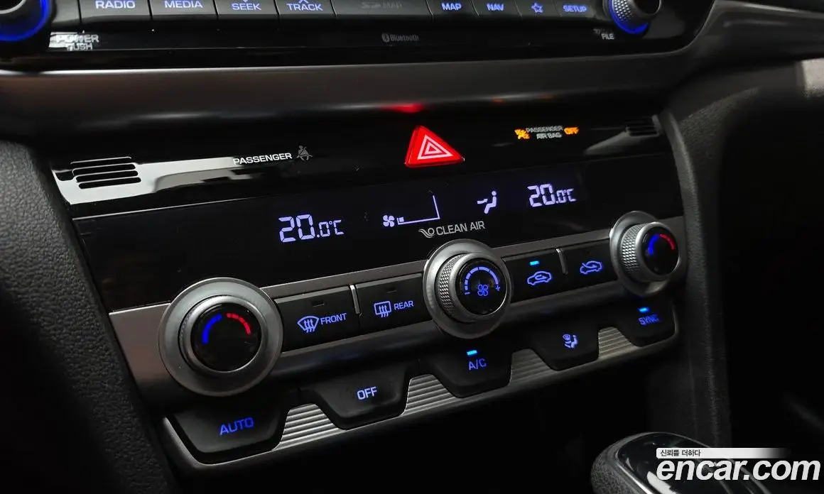 Hyundai Avante 2020 1.6 автомат (гидро), фото 31