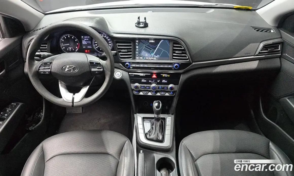 Hyundai Avante 2020 1.6 автомат (гидро), фото 10
