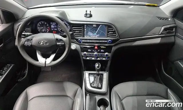 Hyundai Avante 2020 1.6 автомат (гидро), миниатюра 10