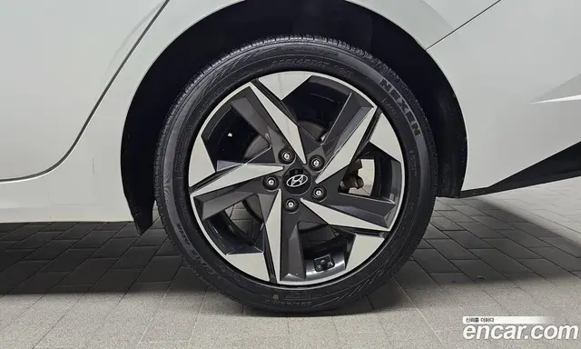 Hyundai Avante 2021 1.6 автомат (гидро), миниатюра 6