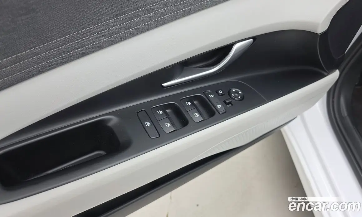 Hyundai Avante 2021 1.6 автомат (гидро), фото 18