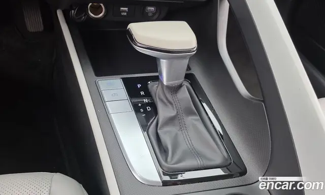 Hyundai Avante 2021 1.6 автомат (гидро), миниатюра 9
