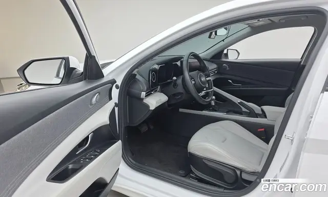Hyundai Avante 2021 1.6 автомат (гидро), миниатюра 10