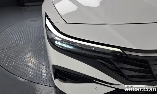 Hyundai Avante 2024 1.6 автомат (гидро), миниатюра 8