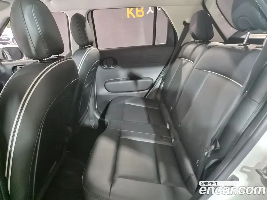 Hyundai Casper 2022 1.0 автомат (гидро), фото 9
