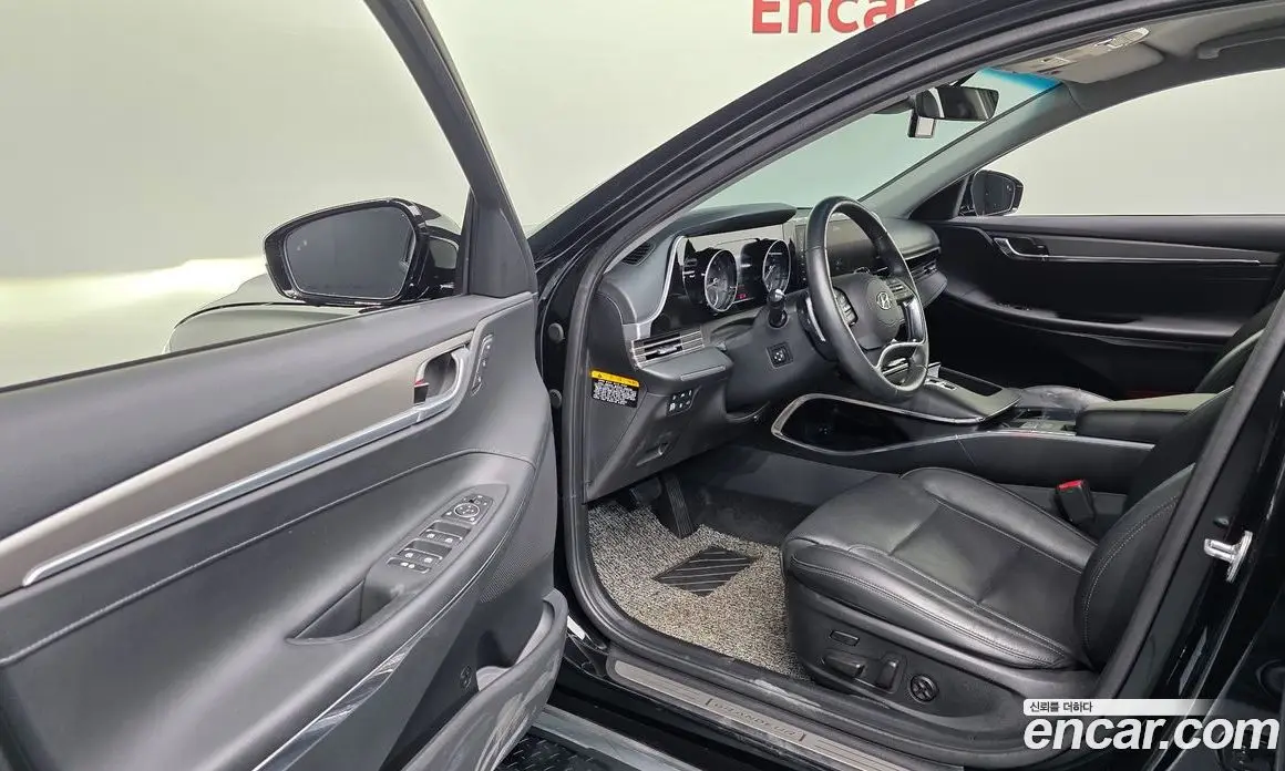 Hyundai Grandeur 2020 2.5 автомат (гидро), фото 13