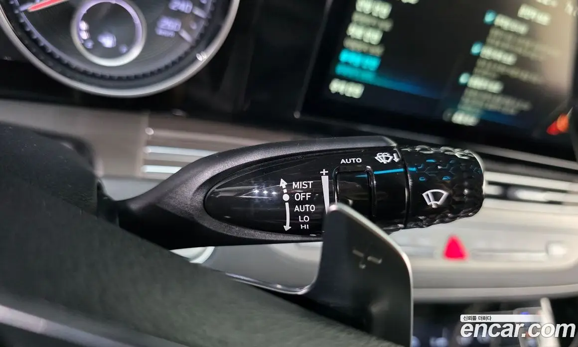 Hyundai Grandeur 2020 2.5 автомат (гидро), фото 29