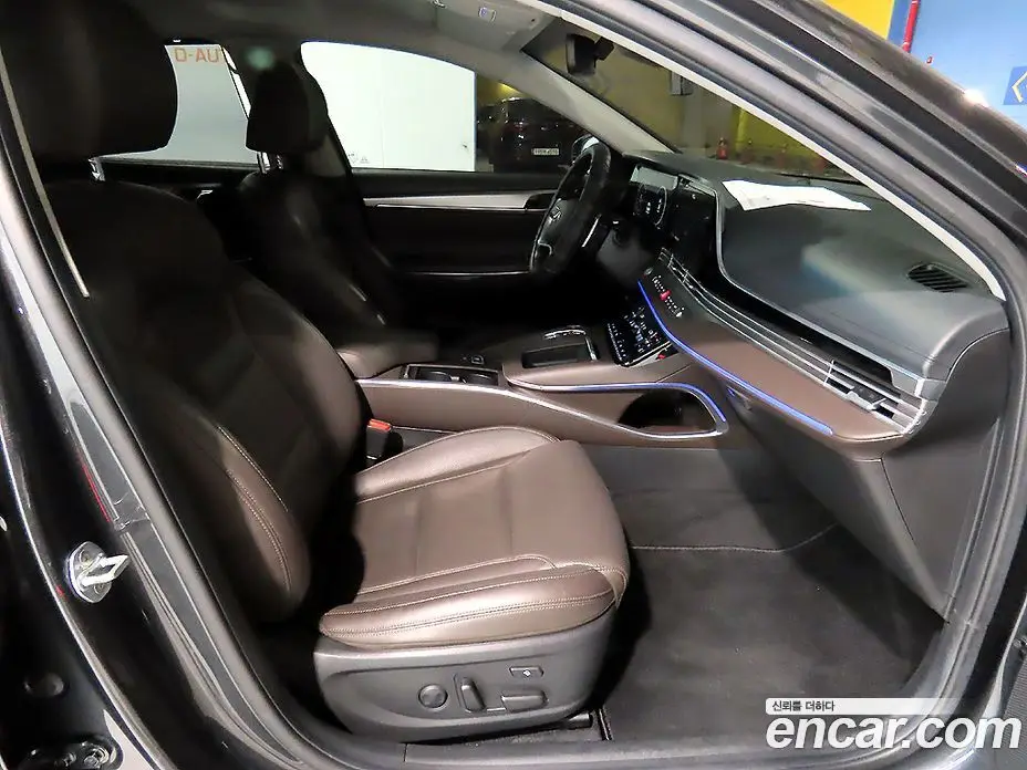 Hyundai Grandeur 2021 2.5 автомат (гидро), фото 11
