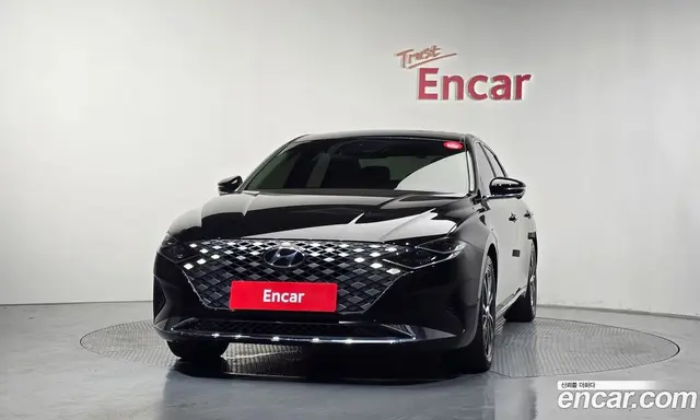 Hyundai Grandeur 2022 2.5 автомат (гидро), миниатюра 3