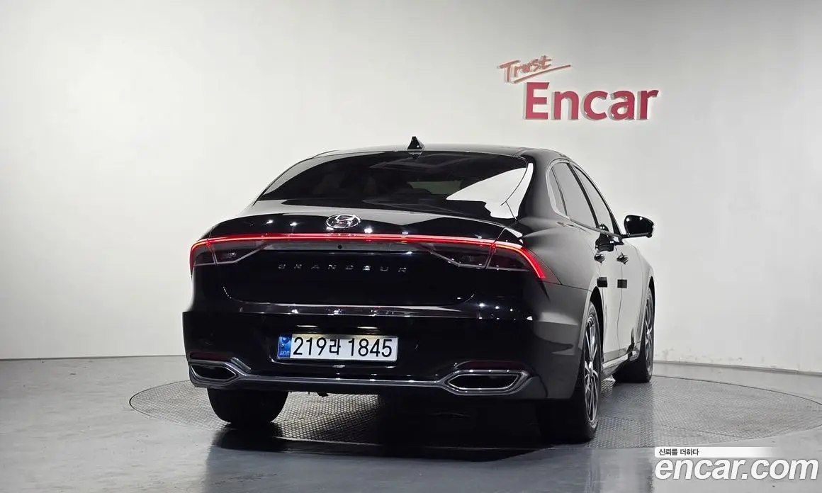 Hyundai Grandeur 2022 2.5 автомат (гидро), фото 4