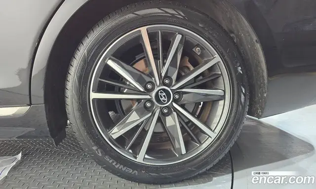 Hyundai Grandeur 2022 2.5 автомат (гидро), миниатюра 7