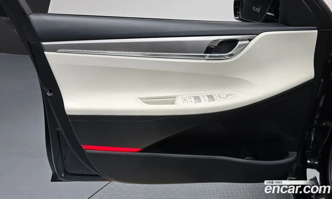 Hyundai Grandeur 2022 2.5 автомат (гидро), фото 14