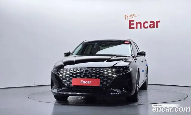 Hyundai Grandeur 2022 2.5 автомат (гидро), миниатюра 3