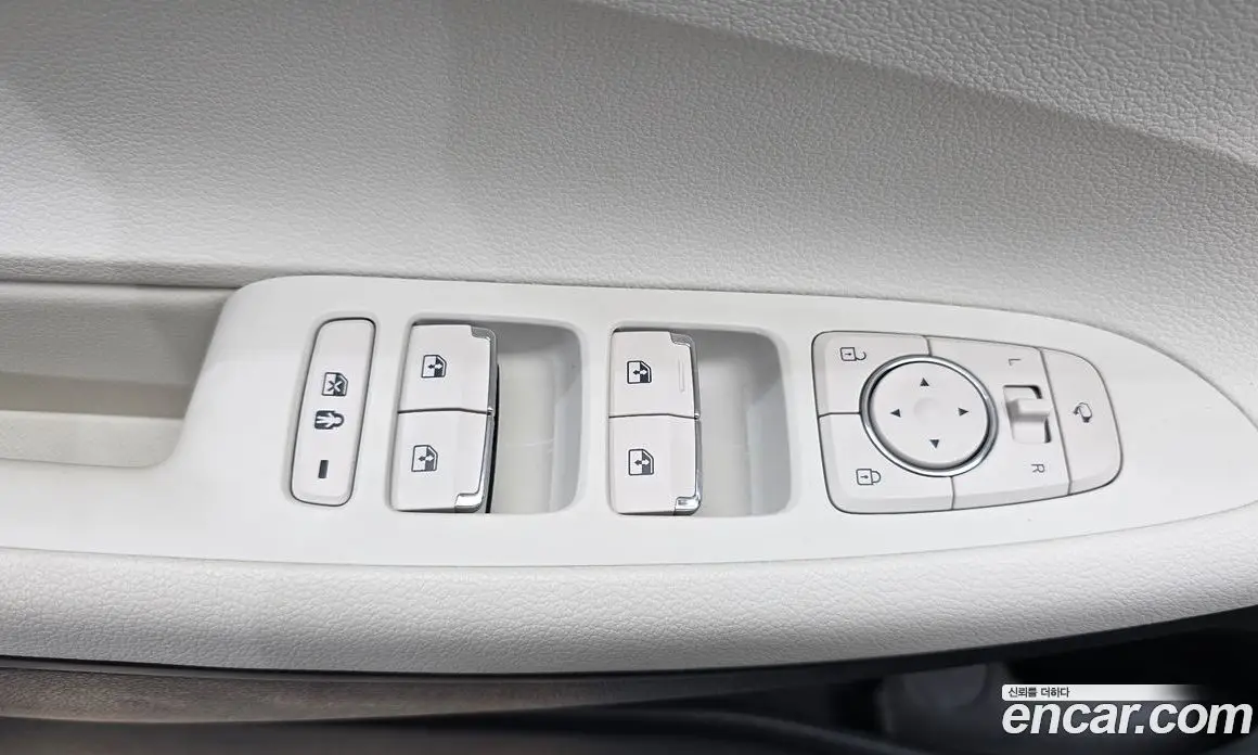 Hyundai Grandeur 2022 2.5 автомат (гидро), фото 30