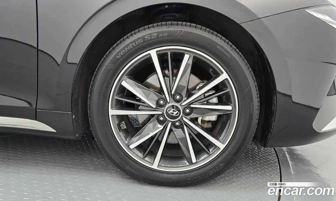 Hyundai Grandeur 2022 2.5 автомат (гидро), фото 7