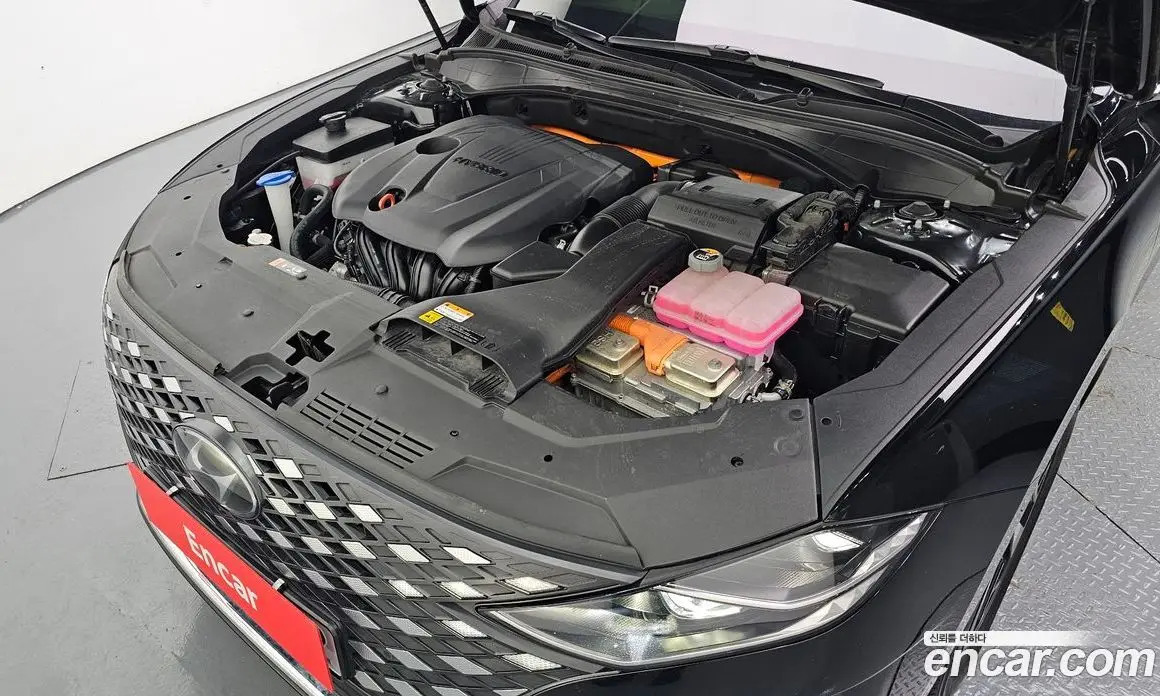 Hyundai Grandeur 2022 2.4 автомат (гидро), фото 6