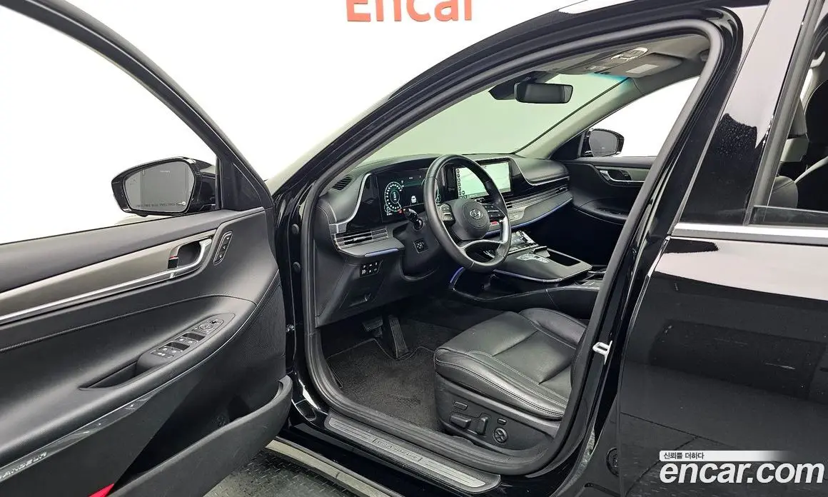Hyundai Grandeur 2022 2.4 автомат (гидро), фото 10