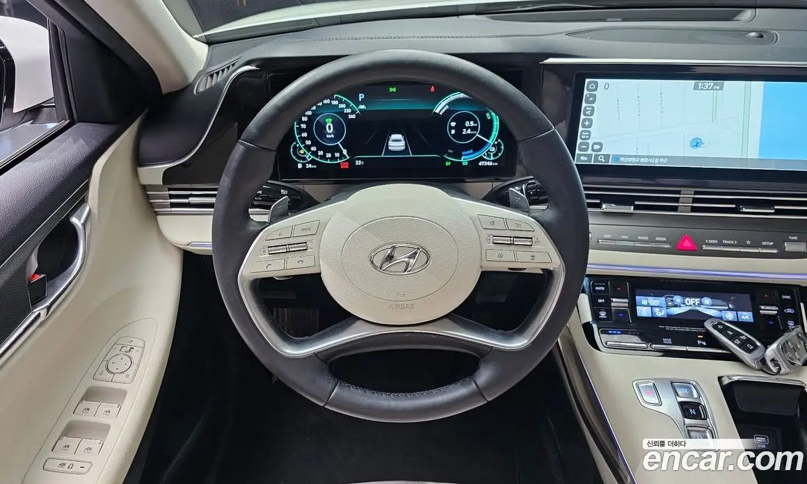 Hyundai Grandeur 2022 2.4 автомат (гидро), фото 13