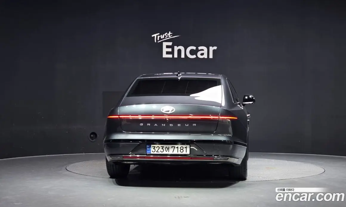 Hyundai Grandeur 2023 1.6 автомат (гидро), фото 4