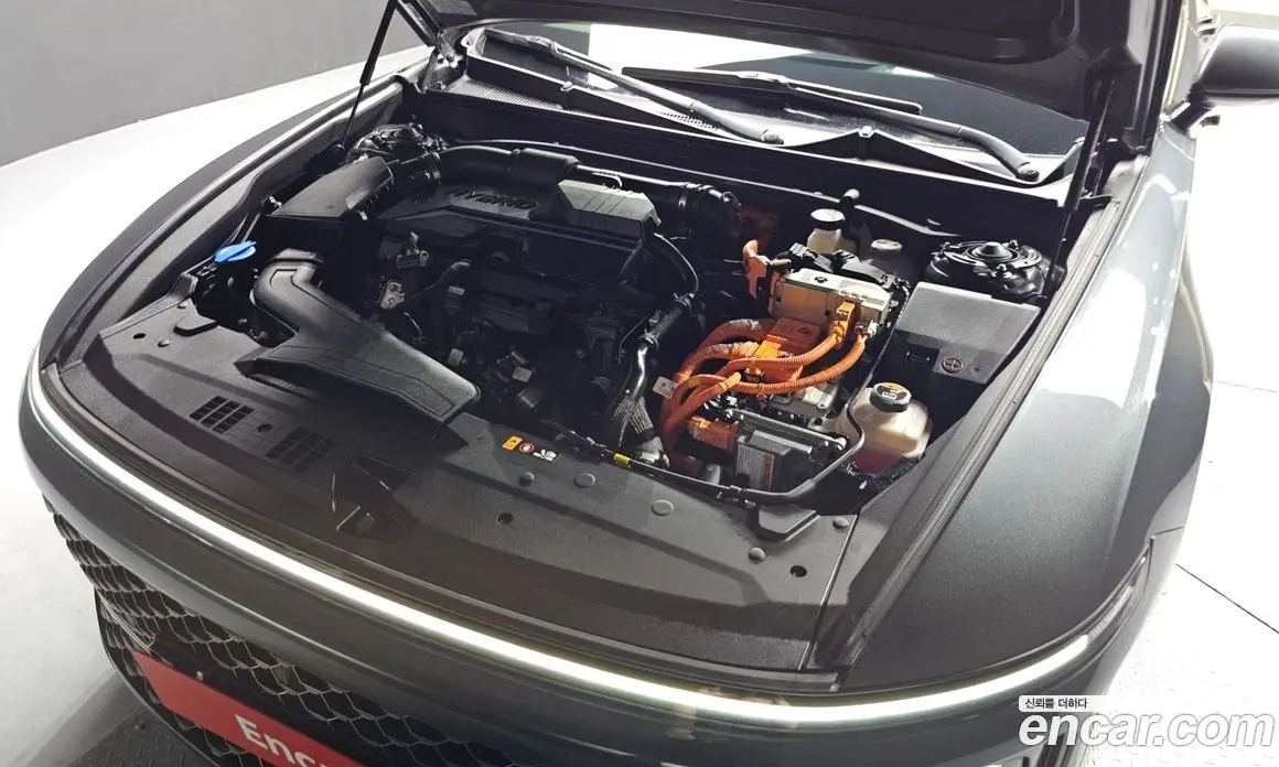 Hyundai Grandeur 2023 1.6 автомат (гидро), фото 6