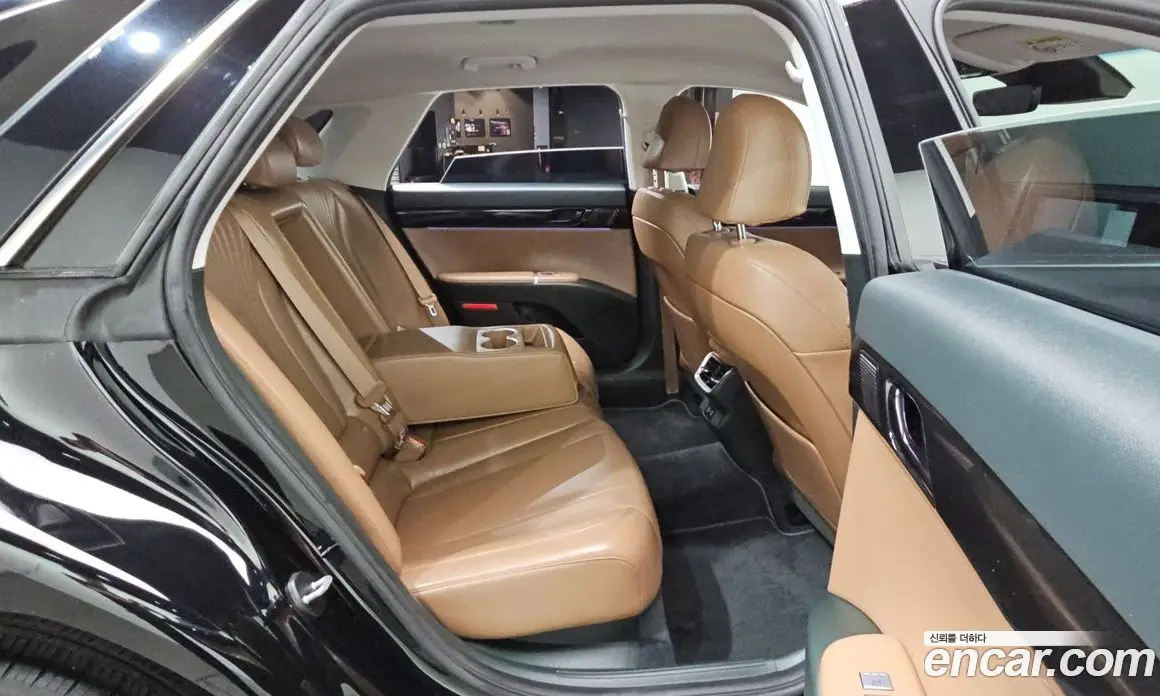 Hyundai Grandeur 2023 3.5 автомат (гидро), фото 11