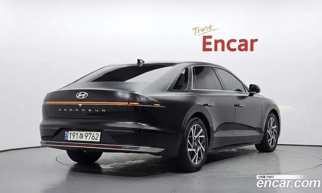 Hyundai Grandeur 2023 2.5 автомат (гидро), миниатюра 2
