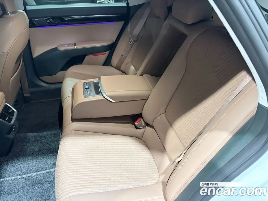 Hyundai Grandeur 2024 2.5 автомат (гидро), фото 16