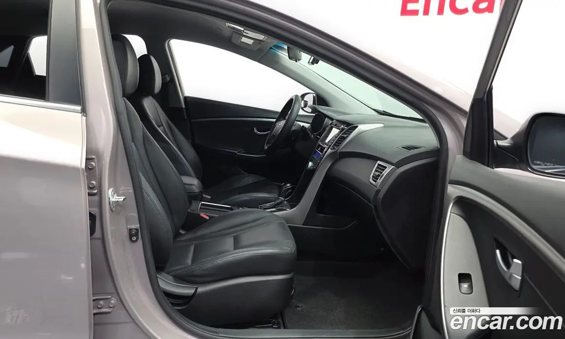 Hyundai i30 2012 1.6 автомат (гидро), фото 11