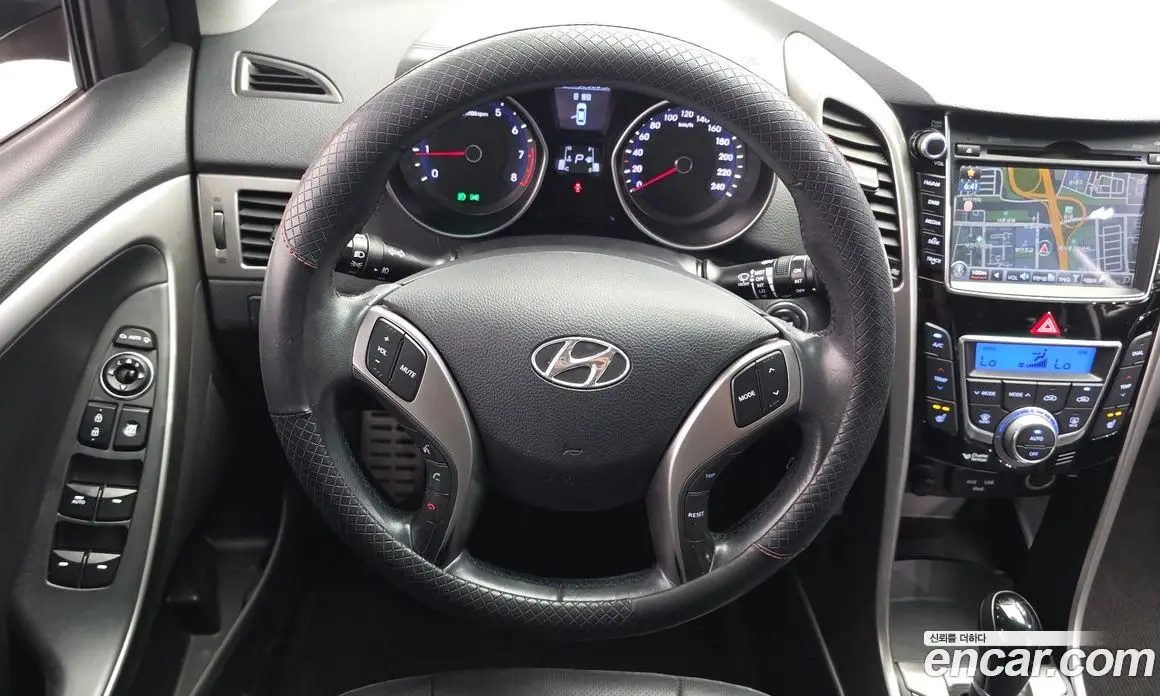 Hyundai i30 2012 1.6 автомат (гидро), фото 13
