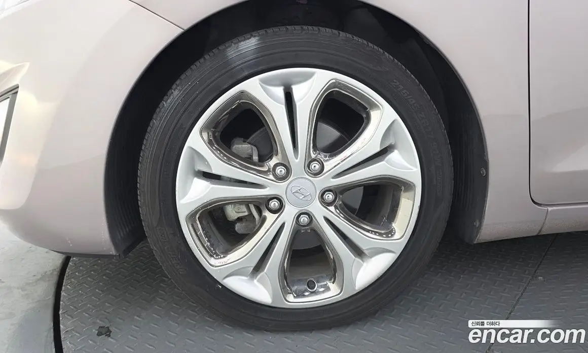 Hyundai i30 2012 1.6 автомат (гидро), фото 5
