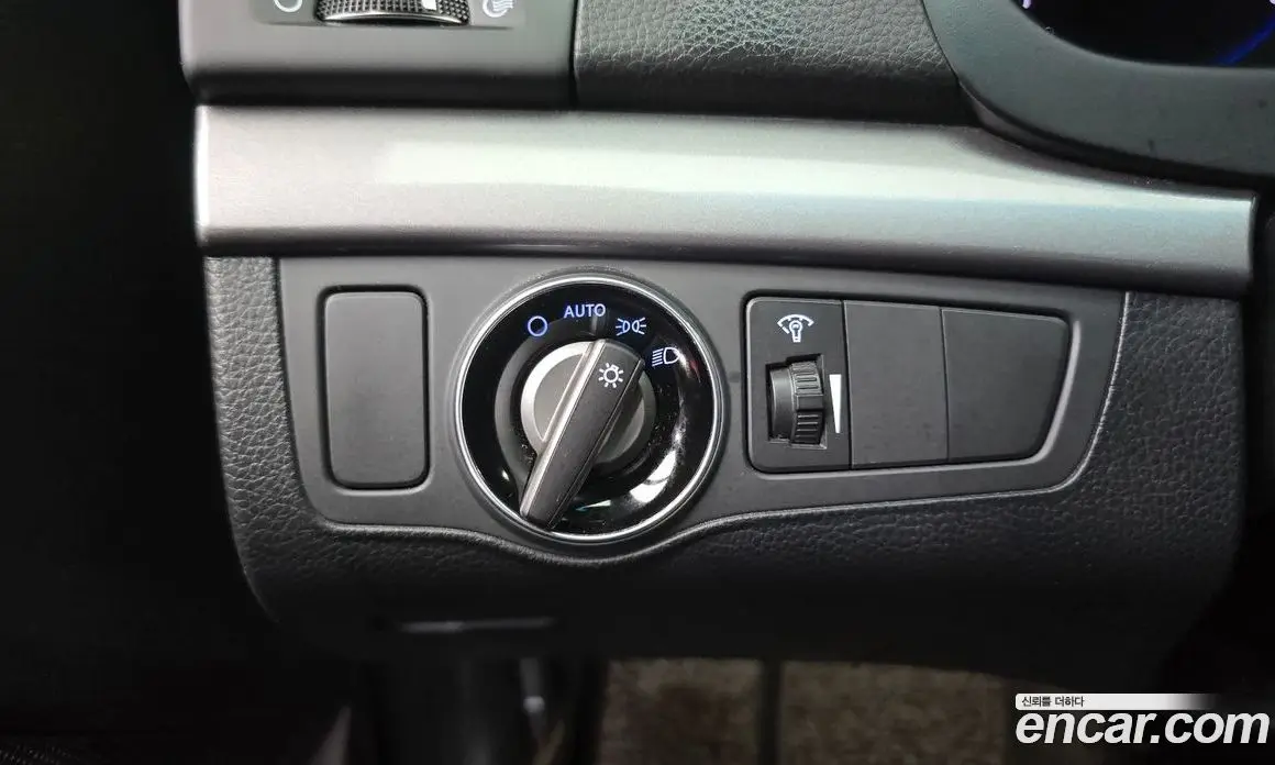 Hyundai i40 2015 2.0 автомат (гидро), фото 19