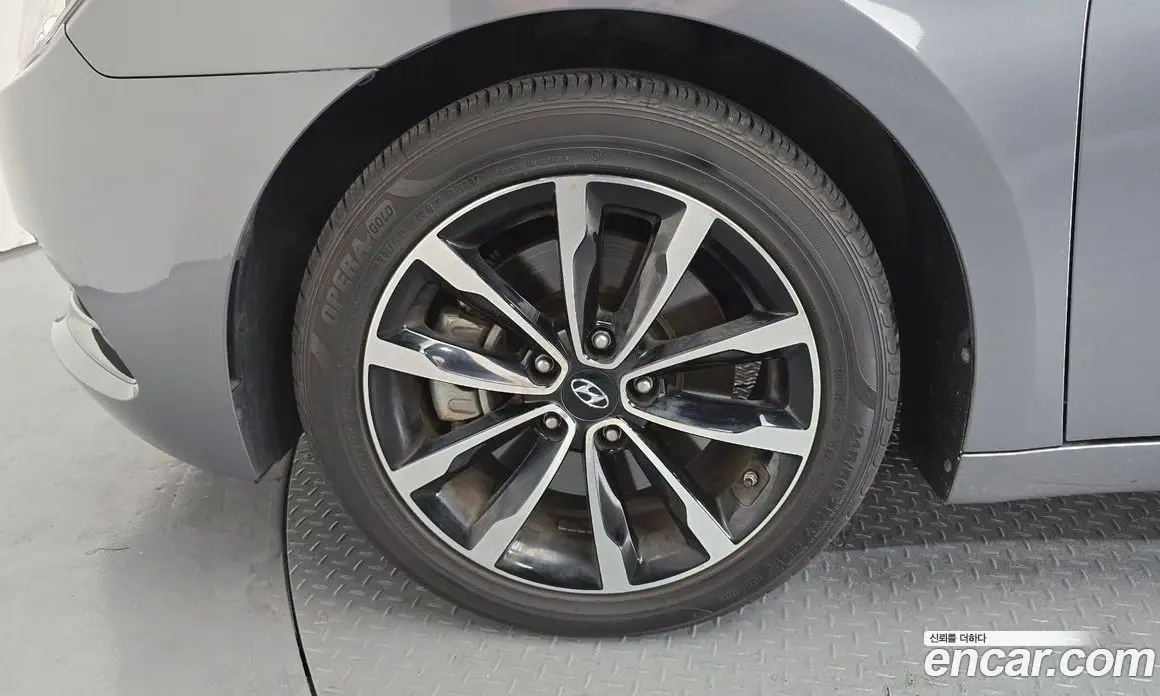 Hyundai i40 2015 2.0 автомат (гидро), фото 5