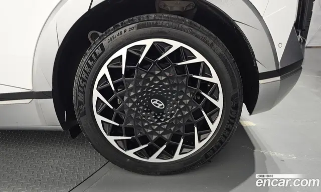 Hyundai Ioniq 5 2022 0.1 автомат (гидро), миниатюра 7