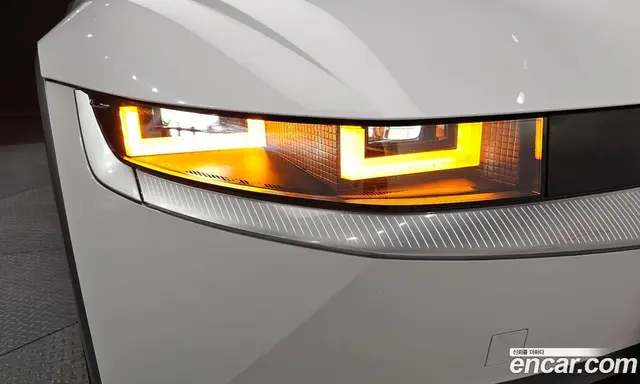 Hyundai Ioniq 5 2022 0.1 автомат (гидро), миниатюра 8