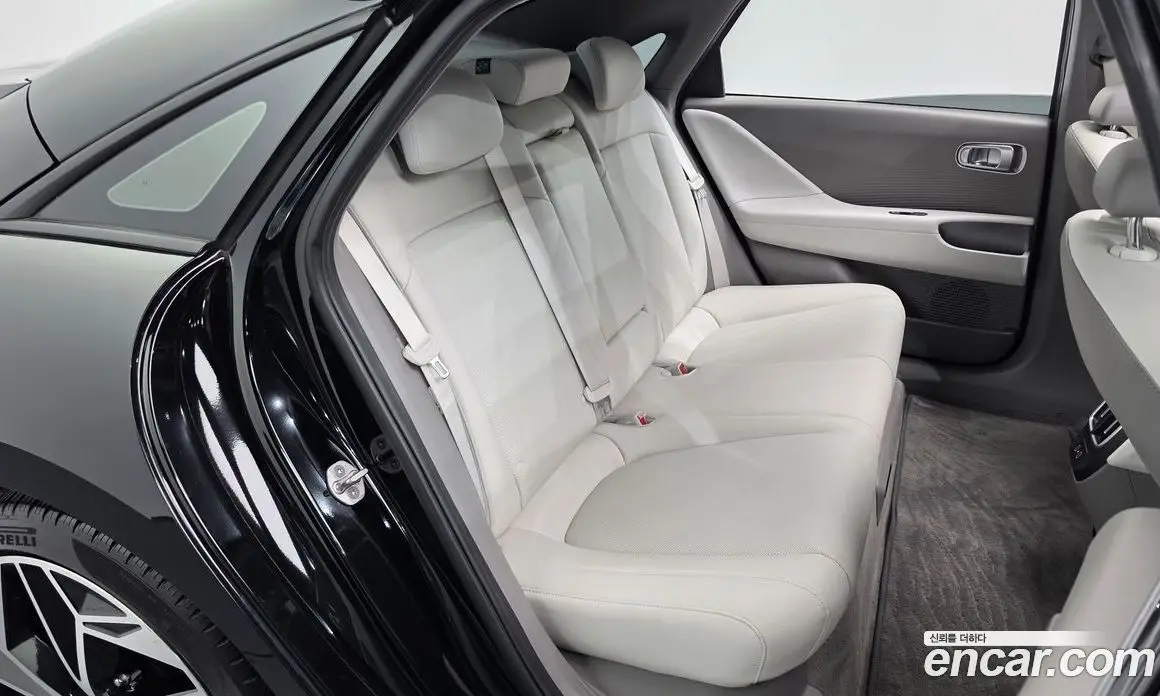 Hyundai Ioniq 6 2022 0.1 автомат (гидро), фото 16