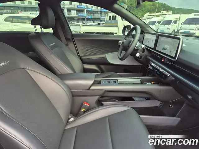 Hyundai Ioniq 6 2023 0.1 автомат (гидро), миниатюра 11