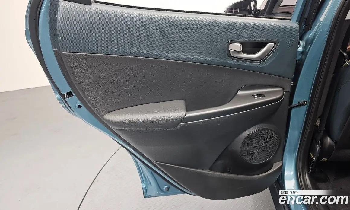 Hyundai Kona 2018 1.6 автомат (гидро), фото 15