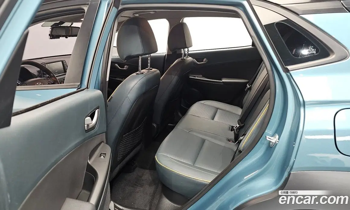 Hyundai Kona 2018 1.6 автомат (гидро), фото 18