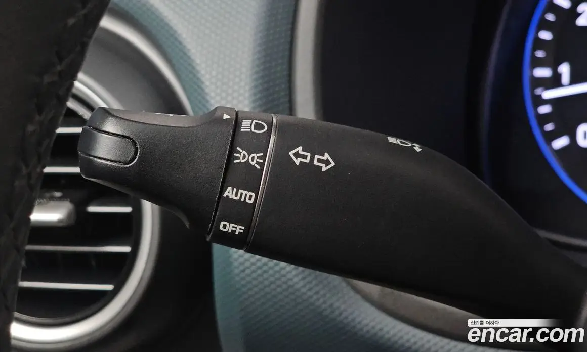 Hyundai Kona 2018 1.6 автомат (гидро), фото 23