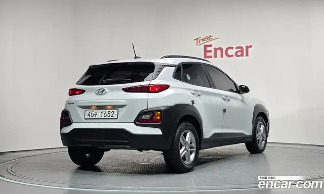 Hyundai Kona 2019 1.6 автомат (гидро), миниатюра 2