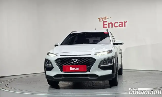 Hyundai Kona 2019 1.6 автомат (гидро), миниатюра 3