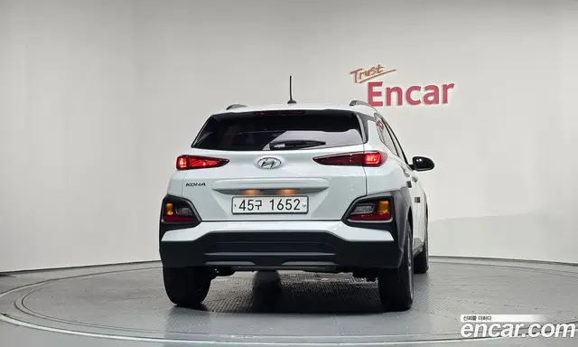 Hyundai Kona 2019 1.6 автомат (гидро), миниатюра 4