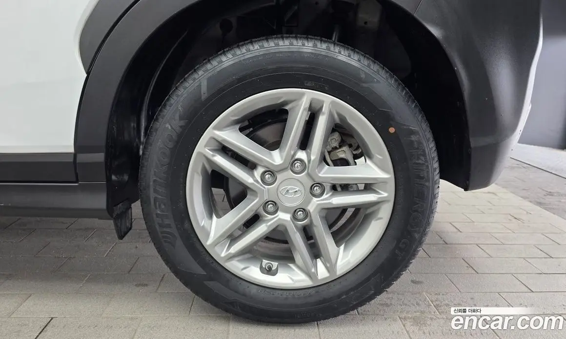 Hyundai Kona 2019 1.6 автомат (гидро), фото 7