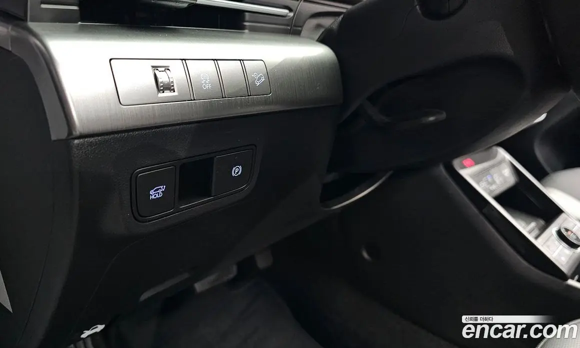 Hyundai Kona 2023 1.6 автомат (гидро), фото 19