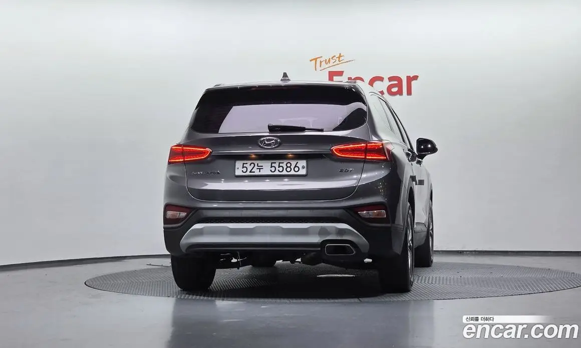 Hyundai Santa Fe 2018 2.0 автомат (гидро), фото 4