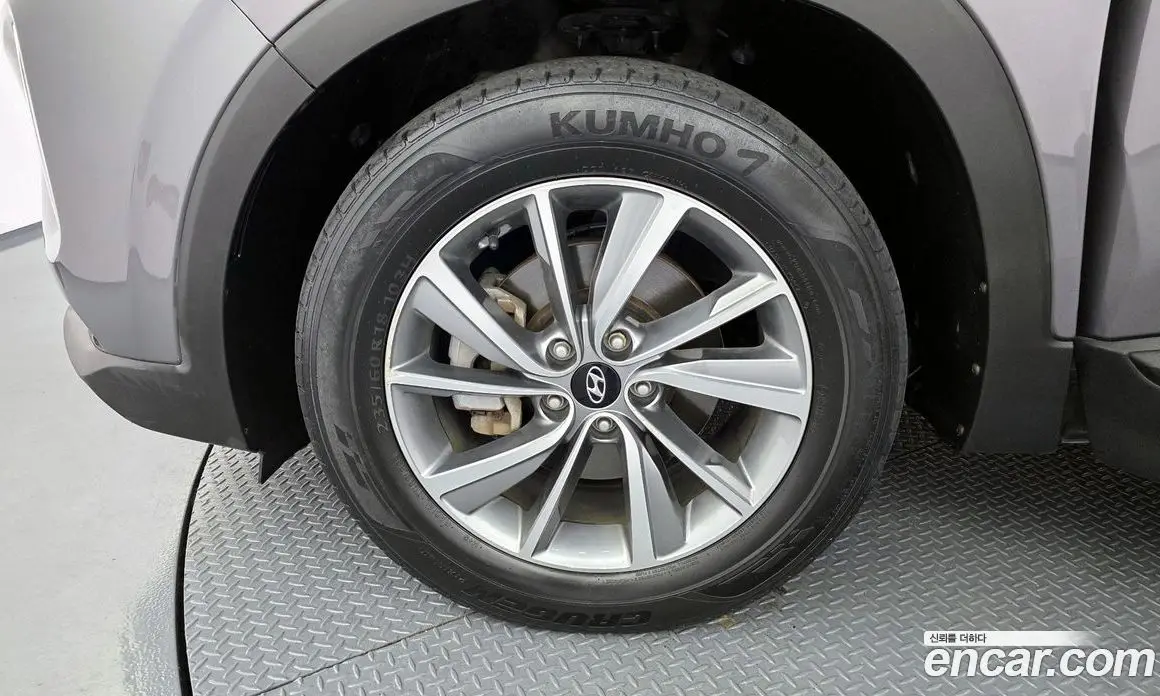 Hyundai Santa Fe 2018 2.0 автомат (гидро), фото 5