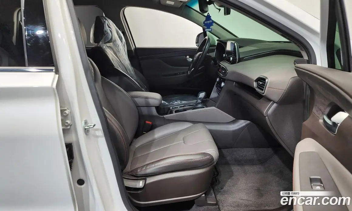 Hyundai Santa Fe 2020 2.0 автомат (гидро), фото 16